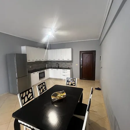 Ornela Apartment